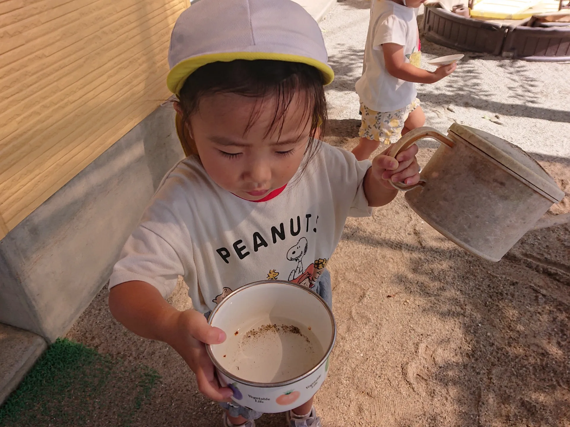 お庭で遊ぼう（りんご組）