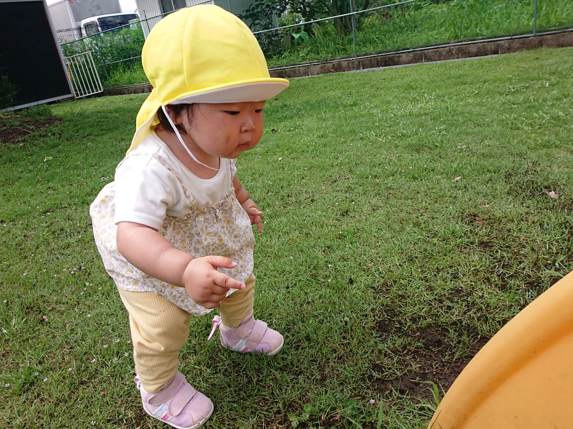 広場で遊ぼう（いちご組）