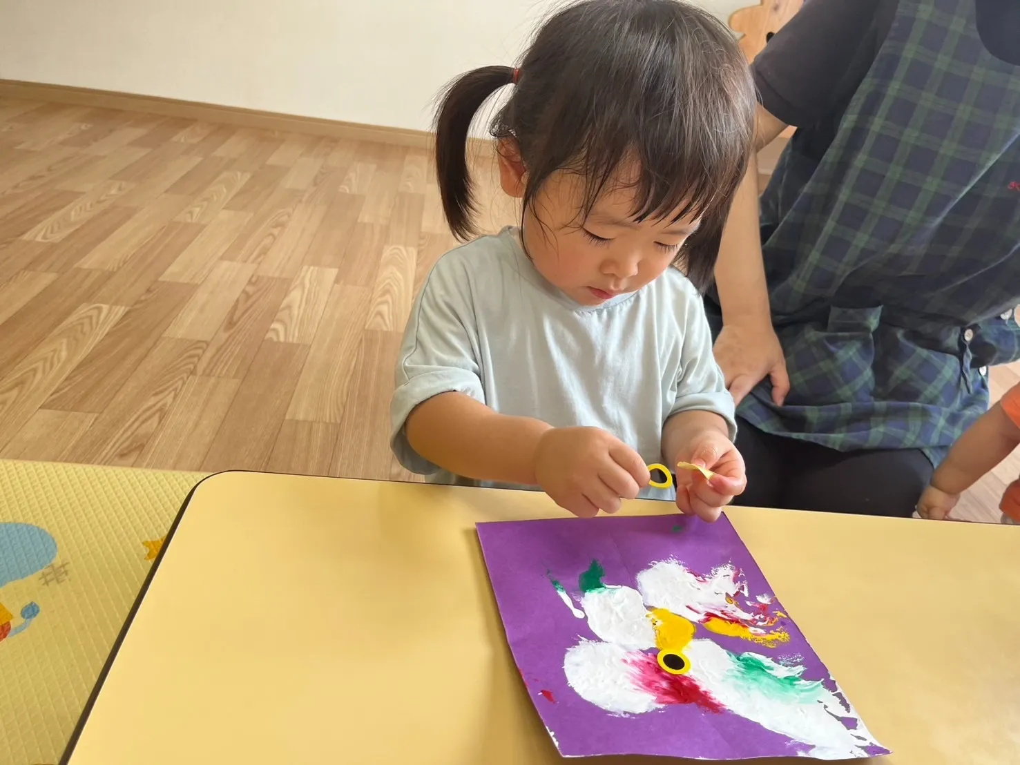 製作をしよう（いちご組）