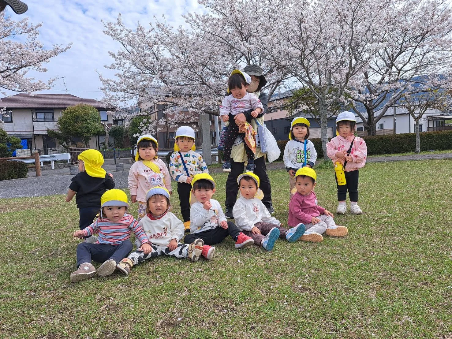 香田公園に桜を見に行こう（りんご組、いちご組）